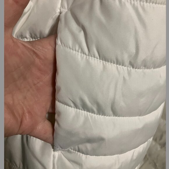 GAP White Cold Control Mid-Length Hooded Puffer Jacket Women's Size L - Picture 7 of 12